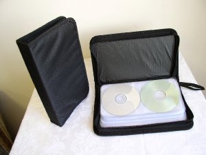 2 CD WALLETS THAT HOLD 72 CDS EACH - JS72