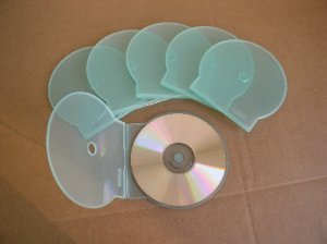 500 GREEN CLAMSHELL CASES  - JS102