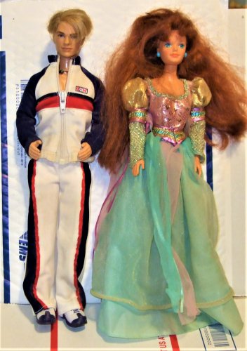 Mixed doll set Barbie and unknown Male