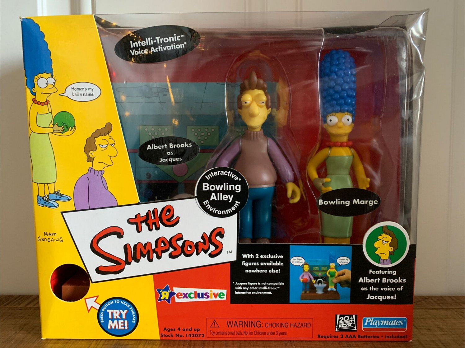2002 The Simpsons Toys r Us Exclusive Interactive Bowling Alley
