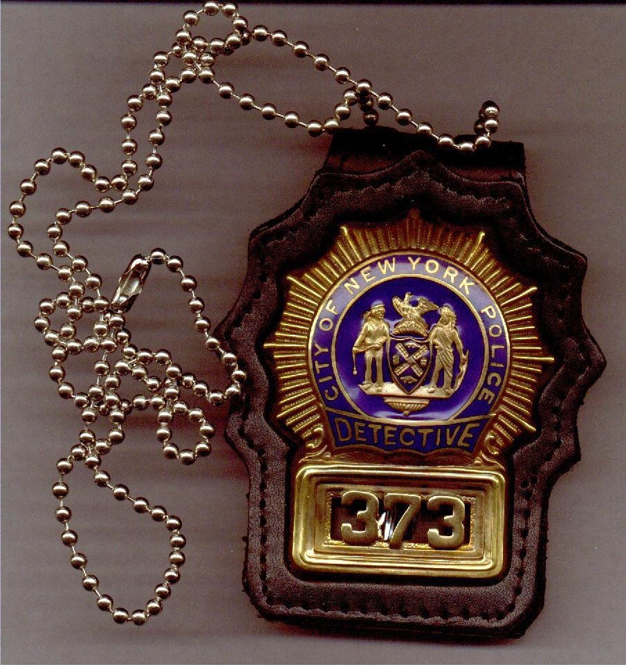 NYPDStyle Detective Badge CutOut Neck Hanger with Chain (Badge Not