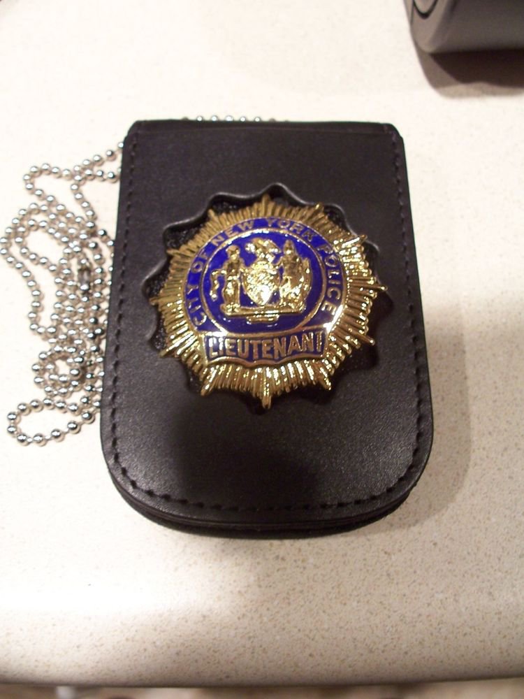 NYPDLieutenantStyle CutOut Shield & ID Neck Holder w/chain Badge Not