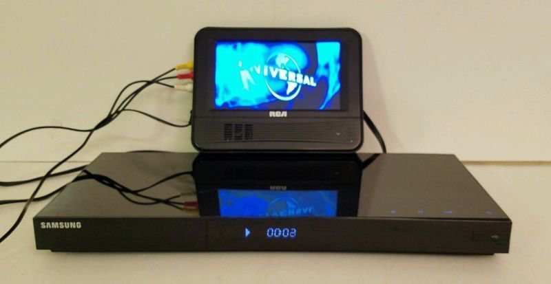 SAMSUNG BD-C6500 3-D HIGH END BLURAY PLAYER