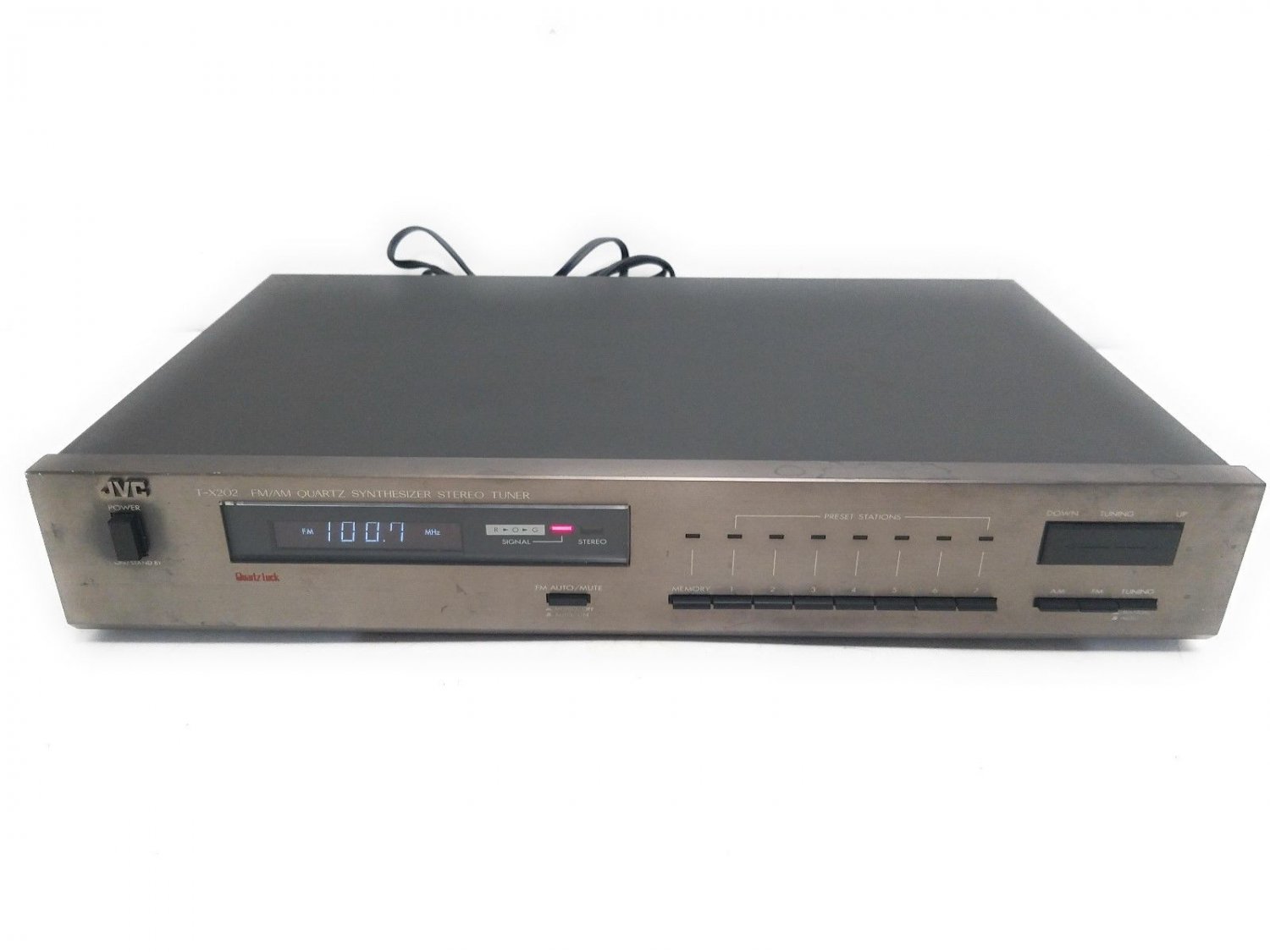 JVC T-X202 AM FM Quartz Synthesizer Stereo - Working