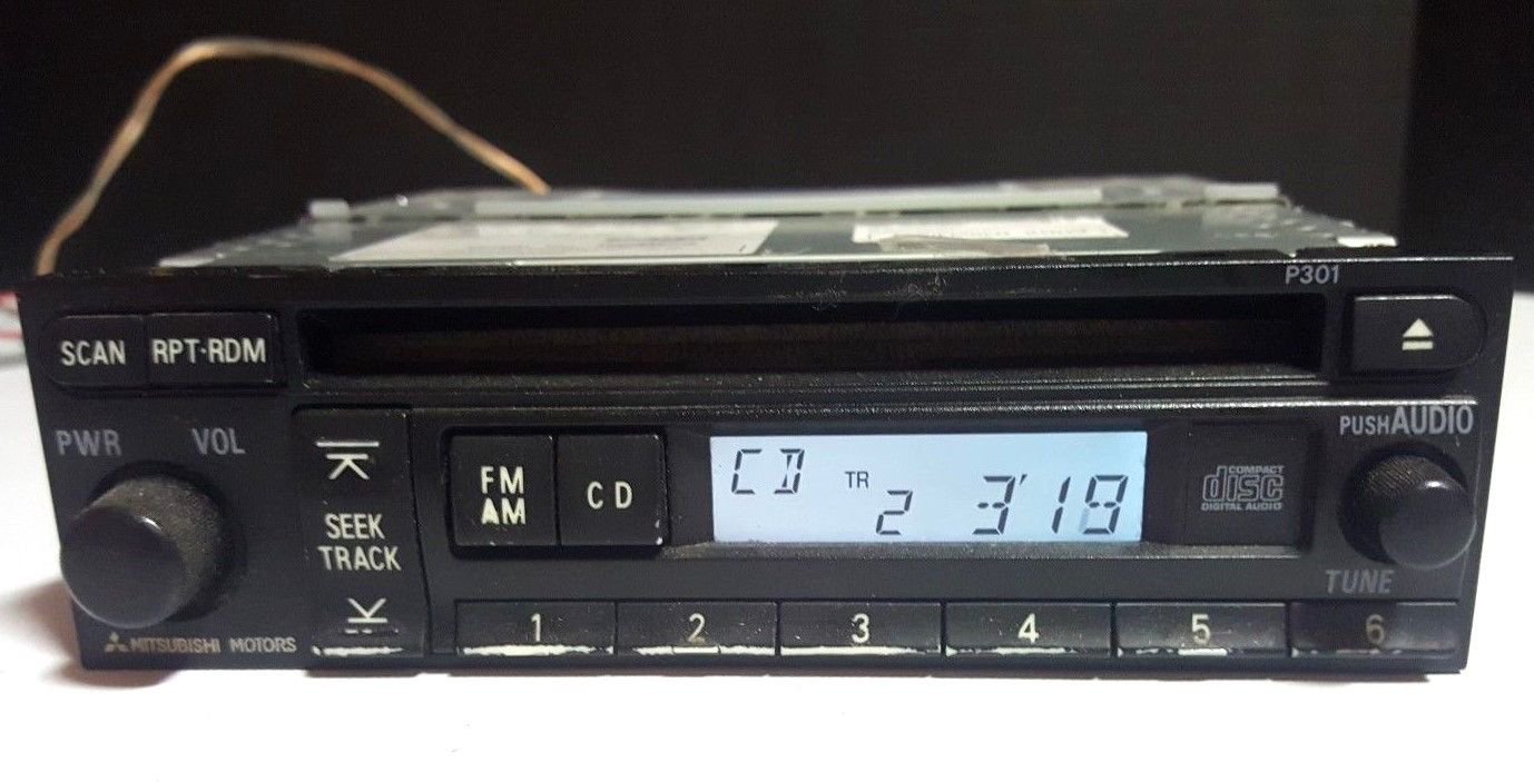 02-05 Mitsubishi Motors Lancer OEM AM FM CD Radio Receiver MN141489 CQ ...