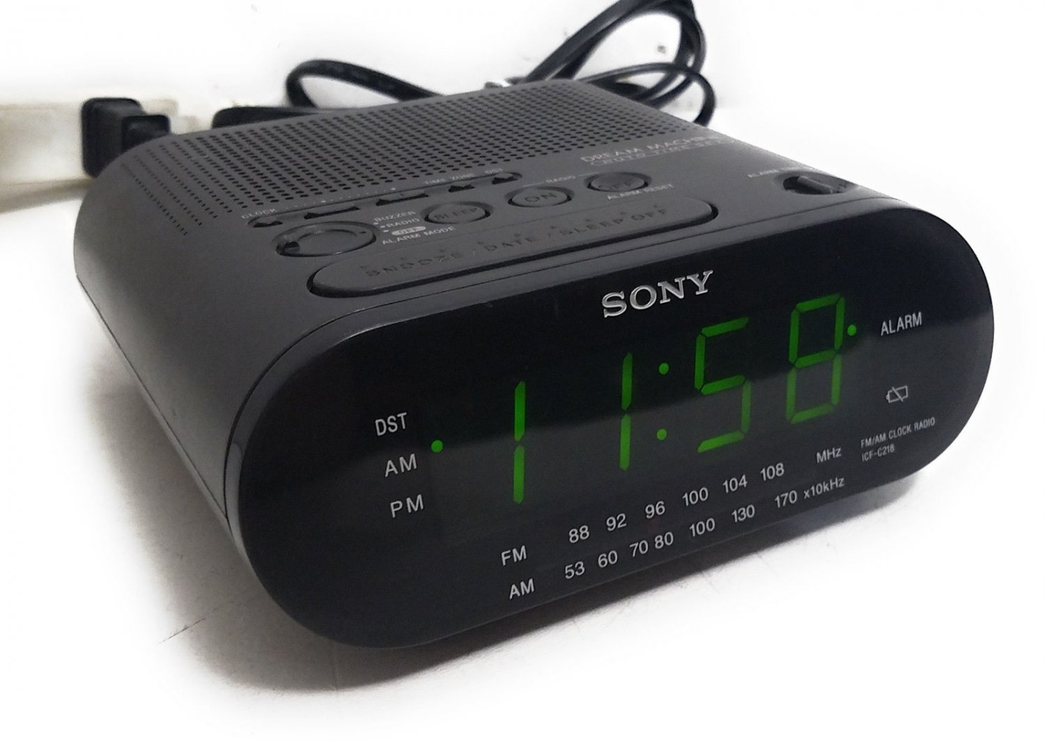 Sony Dream Machine FM AM Clock Radio Alarm Model ICF-C218 Used