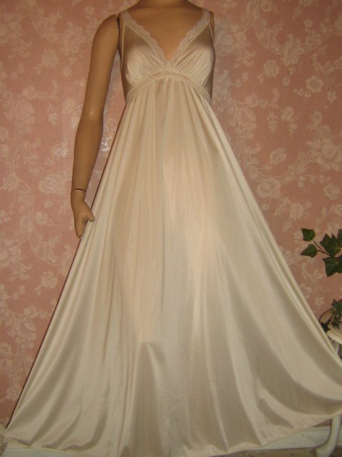 vintage style night gowns