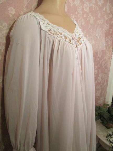 Sold Miss Elaine Vintage Nightgown Long Pink Long Sleeve S M Silk