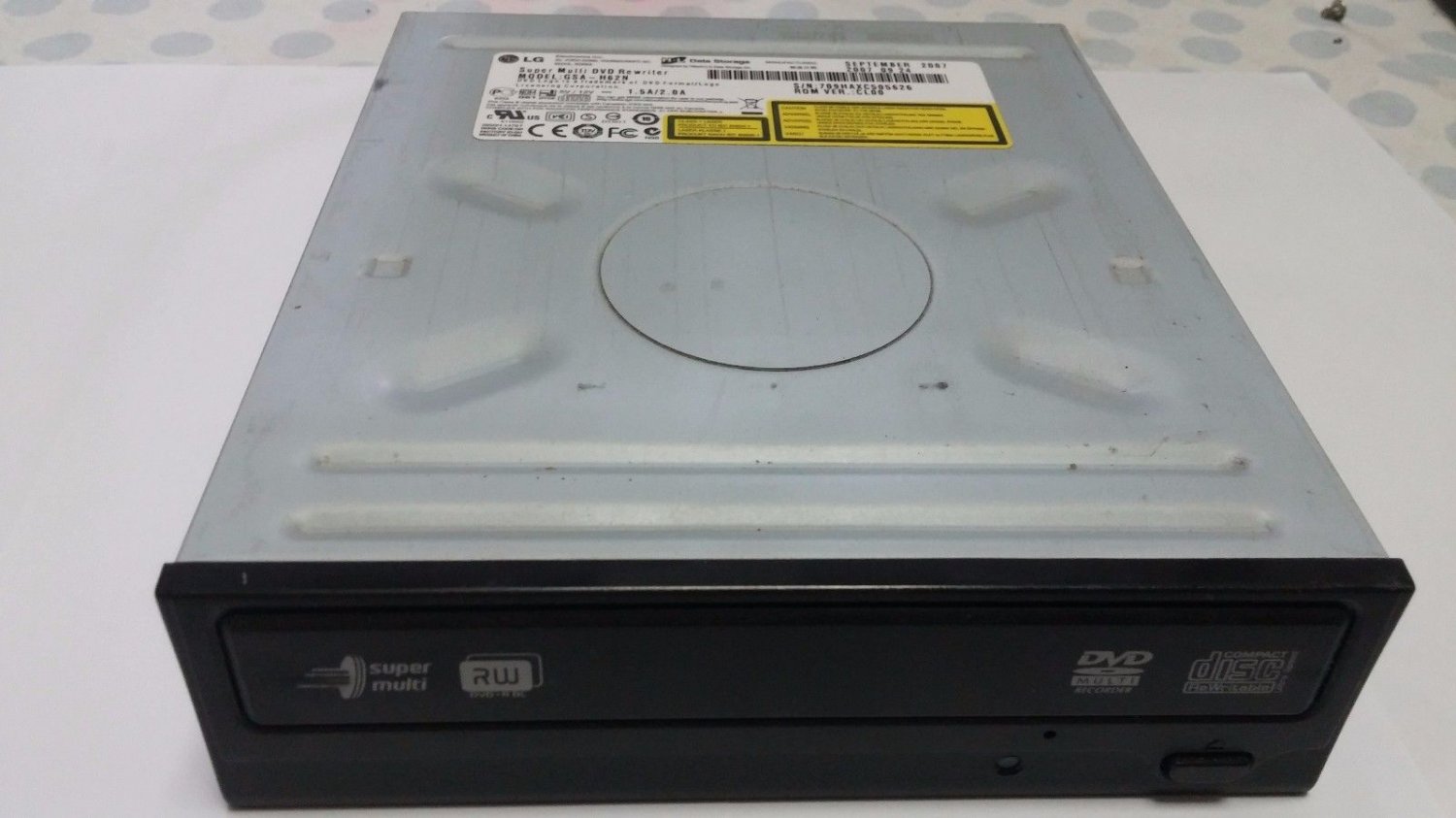 Super Multi DVD CD Rewriter LG GSA H62N