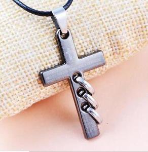 NEW CHRISTIAN European FASHION TRIPLE LOOP Bible VERSES Cross Pendant Necklace-O
