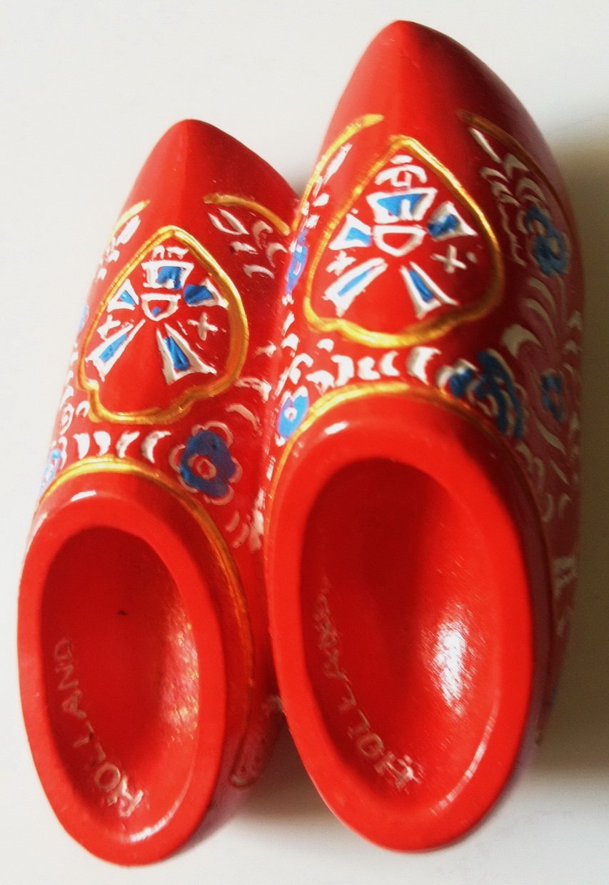 Red Wooden Shoes HOLLAND Dutch High Quality Resin 3D fridge magnet
