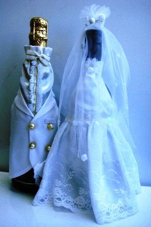 Bob & Betty - Wedding Couple