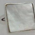 Ladies Ring size 7 5 Vintage Mother of pearl