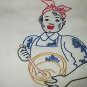 BLACK AMERICANA  VINTAGE FEEDSACK CUPTOWEL  LADY STIRRING BOWL VINTAGE 1946.