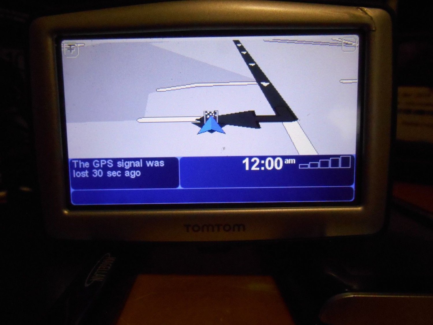 TomTom XL N14644 Canada 310 Automotive GPS 4.3" Touchscreen Receiver Car Unit