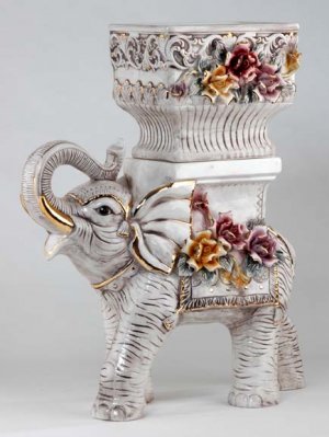 capodimonte porcelain elephant