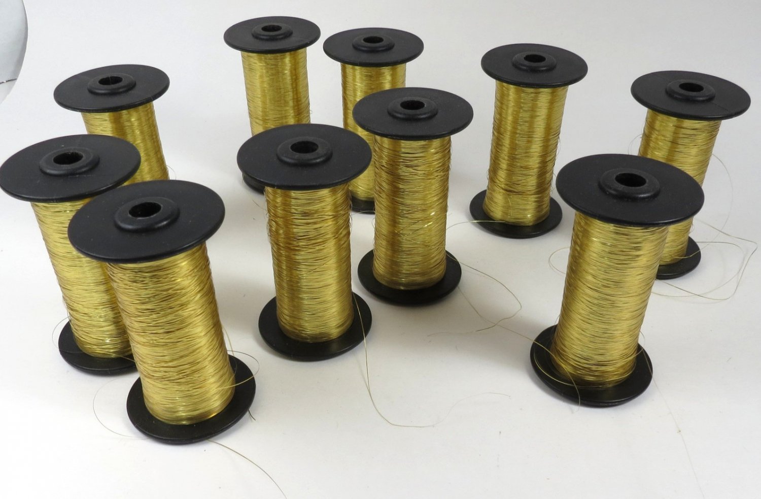 Unbranded Lurex? Unsupported Flat Gold Metallic Yarn / Film 1/100" 10x67grs  NOS