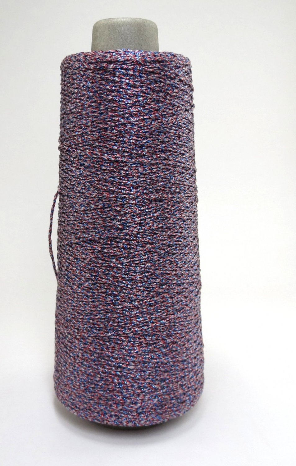 Kreinik Metallic Iron-On Thread Blue & Red #6460 - #16 Braid 575M Couchable