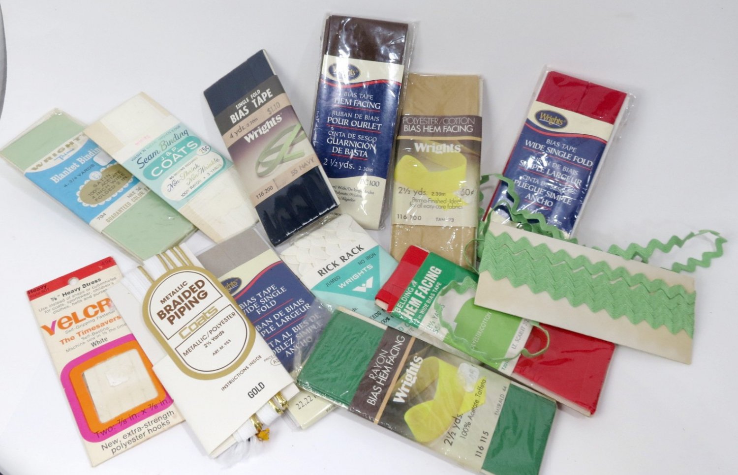 Various Brands Vintage Sewing Notions Lot Trims  Ric Rac Hem Facing Etc