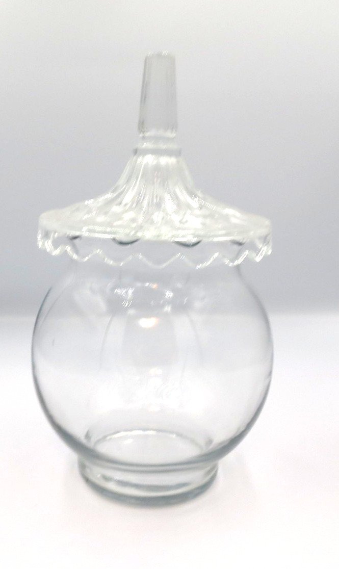Princess House Clear Candy Dish Scalloped Edge Incorrect Lid?