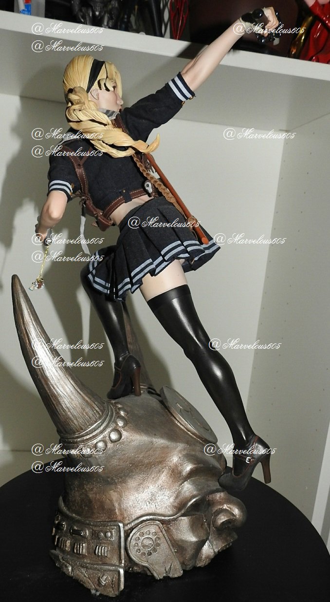 Hot Toys Sucker Punch Babydoll custom repaint - a photo on