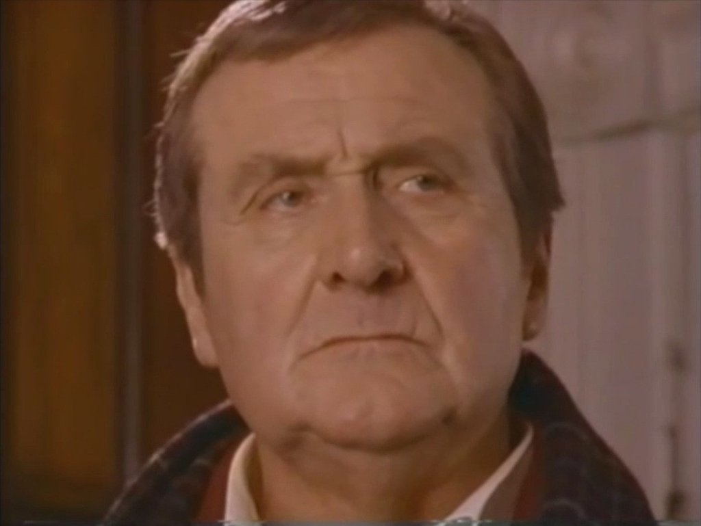 Sherlock Holmes And The Hound Of London (1993) - Patrick Mcnee