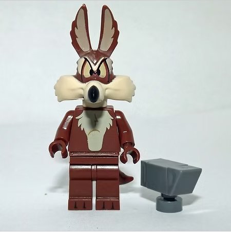 Wile E. Coyote Looney Tunes Cartoon Minifigure Custom