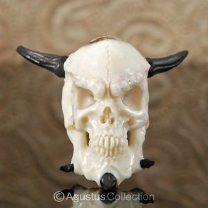 Horned ALIEN SKULL ~ DEER ANTLER Sculpture Art Carving 31.06 g