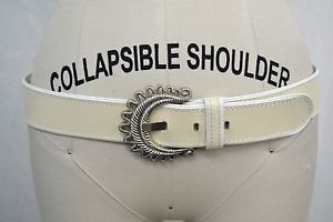 ESCADA CREAM/ WHITE LEATHER SILVER TONE BUCKLE BELT SIZE 44