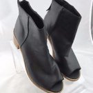 ECOTE BLACK PEEP TOE ZIP BACK BOOTIE STACKED BROWN HEELS SIZE 7.5