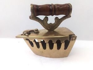 HAND MADE BRASS CHARCOAL WOODEN HANDLE IRON/PRESS DECOR COLLECTIBLE ITEM