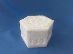White Marble Jewelry Box Framing Art hexagonal Shape Wonderful Floral Design $$$
