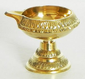 2X Brass Kuber Diya Oil lamp Hindu Puja Christmas Light Gift Navratra NAVRATRI