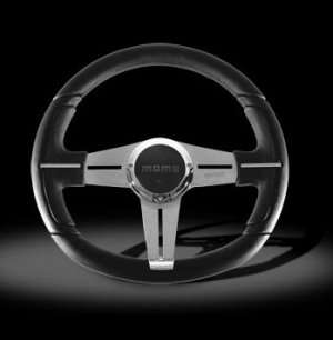 MOMO Leather Steering Quake 350mm BLK MYR 920