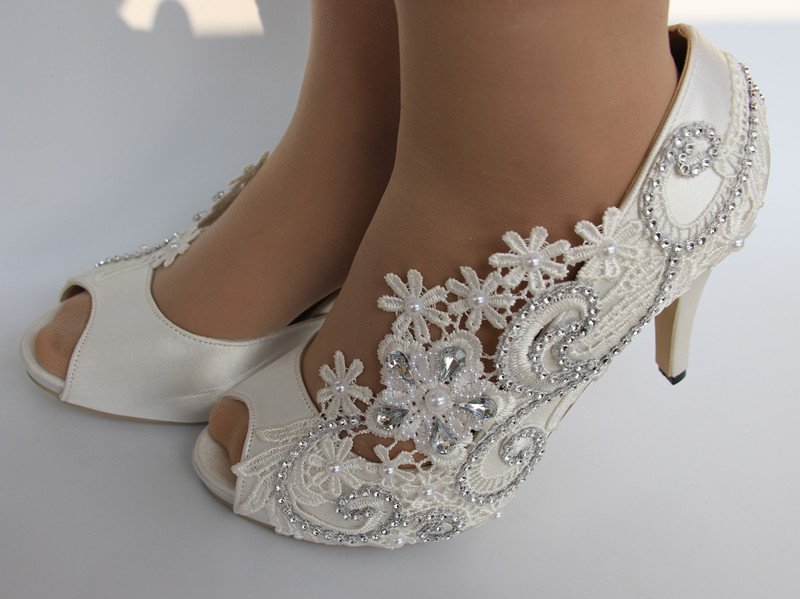 4&acirc;�� heel white silk lace open toe crystal Wedding shoes Bride size 9