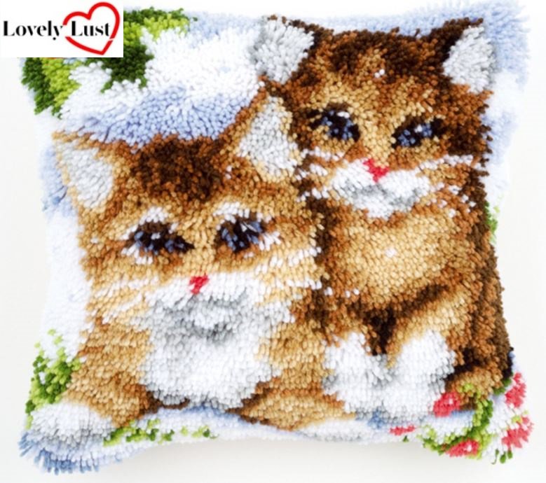 Cute Kittens Pillow Latch Hooking Kit (43x43cm)