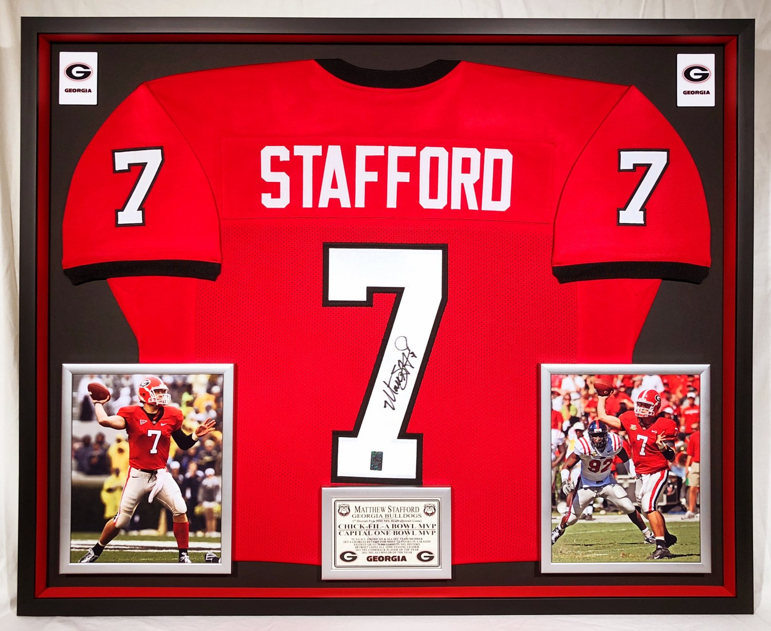 Premium Framed Matt Stafford Autographed Bulldogs Jersey UGA