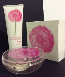 Avon Mark Wonderfleur 2 Pcs Set EDP Spray And Shimmering Body Lotion 6.7 Fl Oz