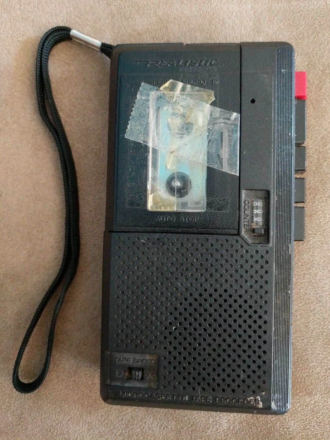 Realistic Micro12 Handheld Microcassette Voice Recorder Cat. No 141041