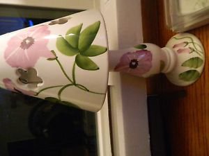 Tea lite candle holder with shade