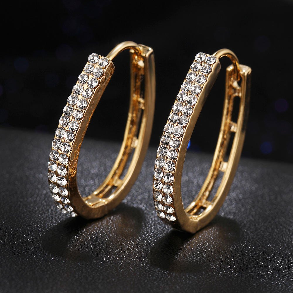 Fashion Unique U Shape Crystal Stud Earrings - 2 colors