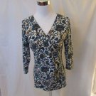 Talbots Petite V Neck Floral Top Shirt Women's Small 3/4 Sleeves Gathered Side
