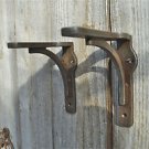 A PAIR OF SMALL SOLID IRON INDUSTRIAL ARCHED BRACKETS SHELF BRACKET RETRO CR12