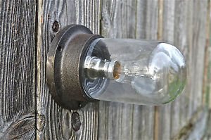 INDUSTRIAL CAST IRON PASSAGEWAY LIGHT FLUSHMOUNT CEILING WALL LAMP CIFMNC N