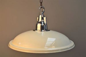 FANTASTIC LARGE UFO CEILING LIGHT CREAM WITH POLISHED ALUMINIUM LAMP RETRO SHB22