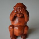 Antique style oriental hand carved wooden netsuke of a monkey T25