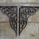 A pair of large antique curled vine brackets cast iron wall shelf bracket AL20