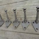 SET OF 5 ARTS AND CRAFTS STYLE CAST IRON COAT HOOKS VOYSEY HOOK WALL HOOK