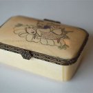 HANDCARVED BOVINE BONE ORIENTAL PILL TRINKET BOX ETCHED LADY RIDING KOI CARP LK5