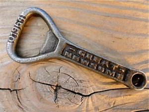 ANTIQUE STYLE GREAT NEWSOME BREWERY CAST IRON BOTTLE OPENER REAL ALE